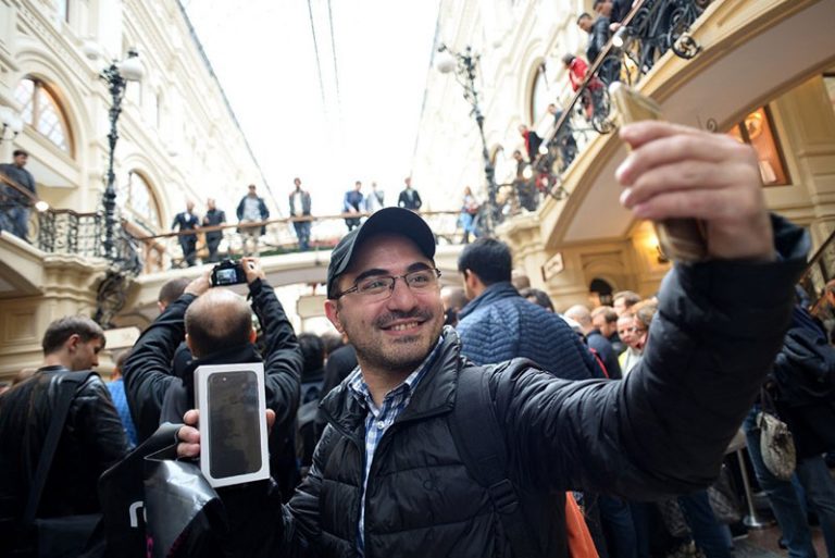 iphone-7-launch-4-768x513