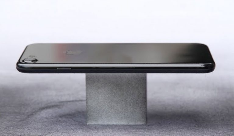 iphone-7-nuts-1-768x448